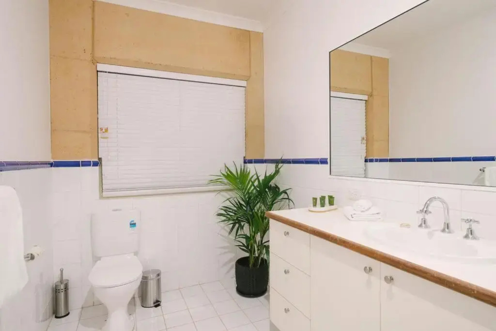 Eight Willows Retreat