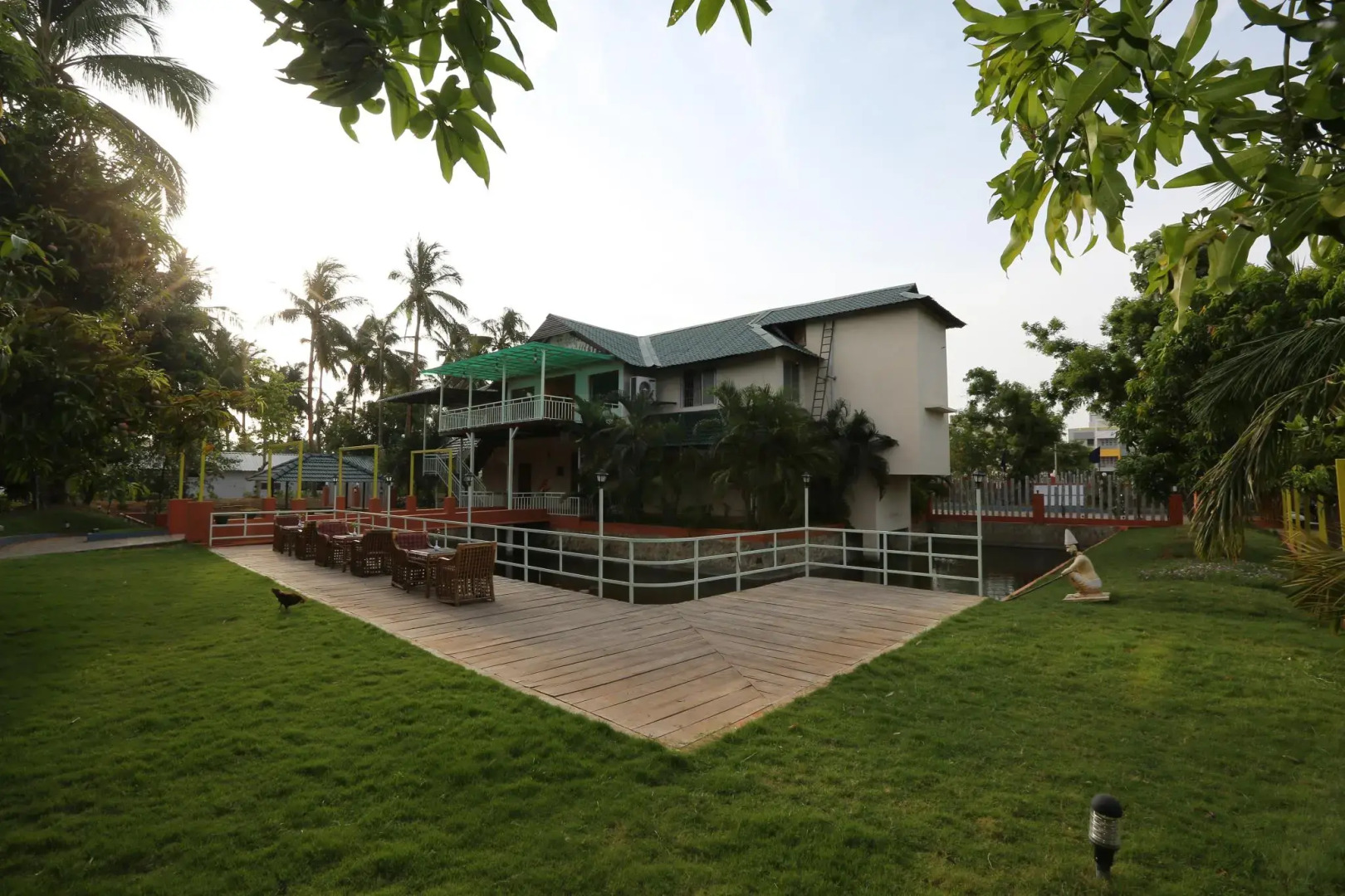 Mermaid Resort Kelambakkam