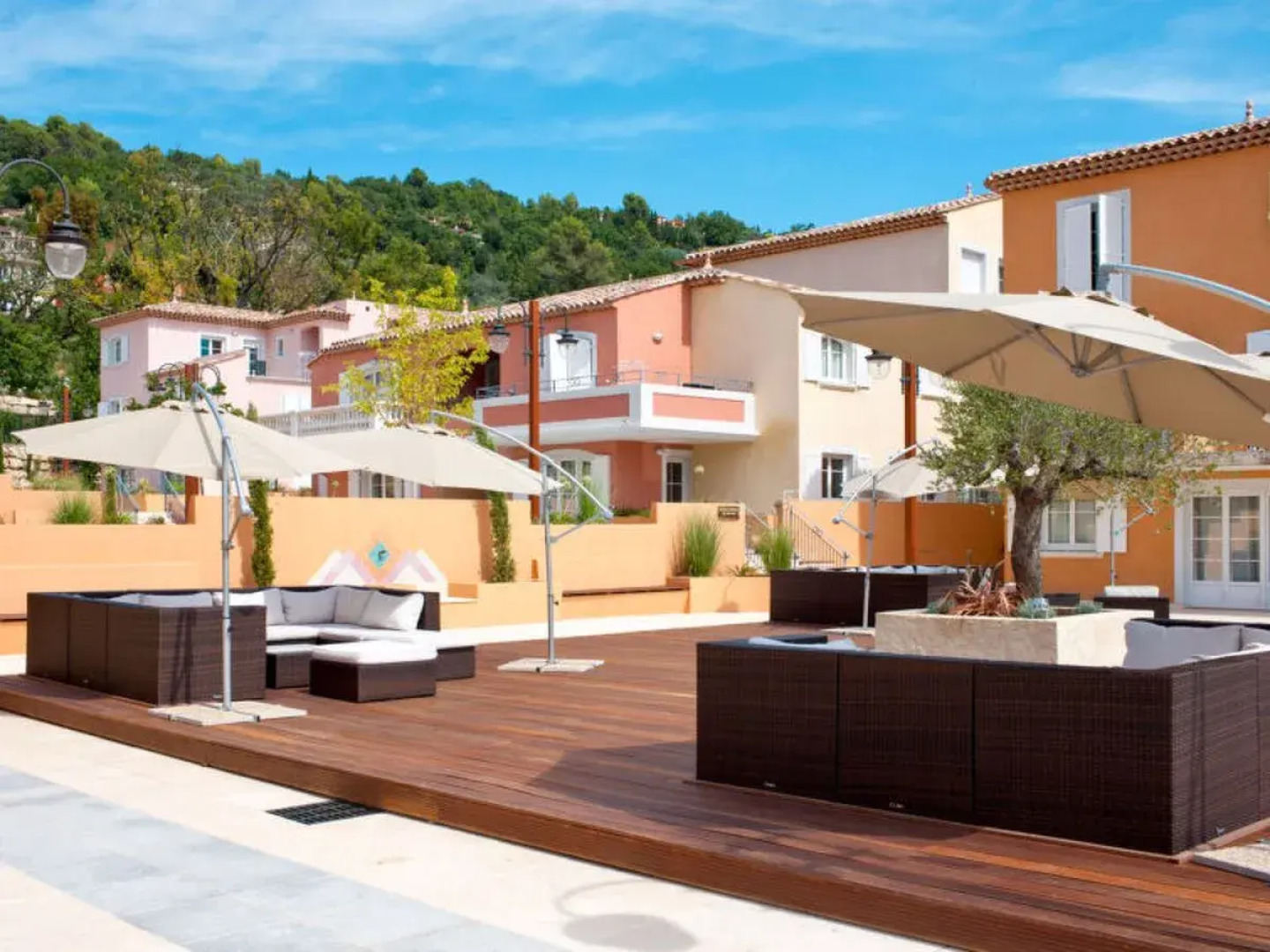 Domaine de Camiole (LLI105)