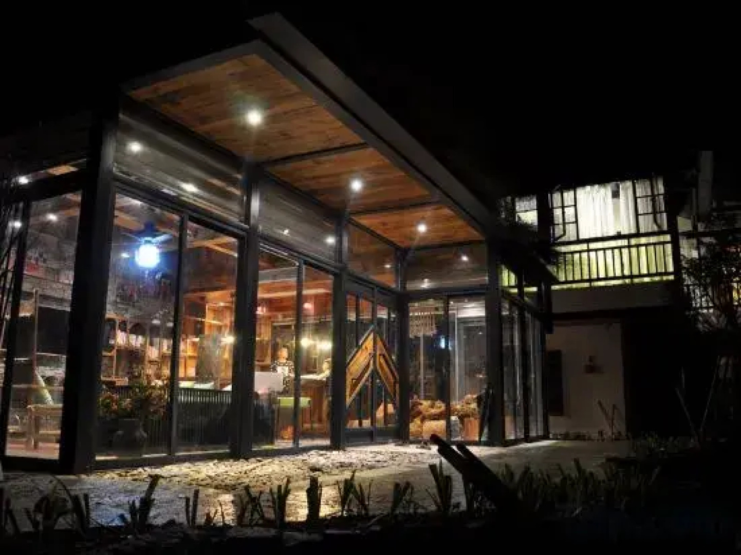 Sun Valley Expert Building