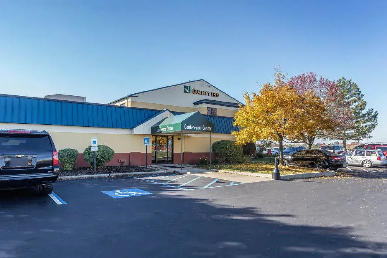 Holiday Inn Express Perrysburg (i-75)