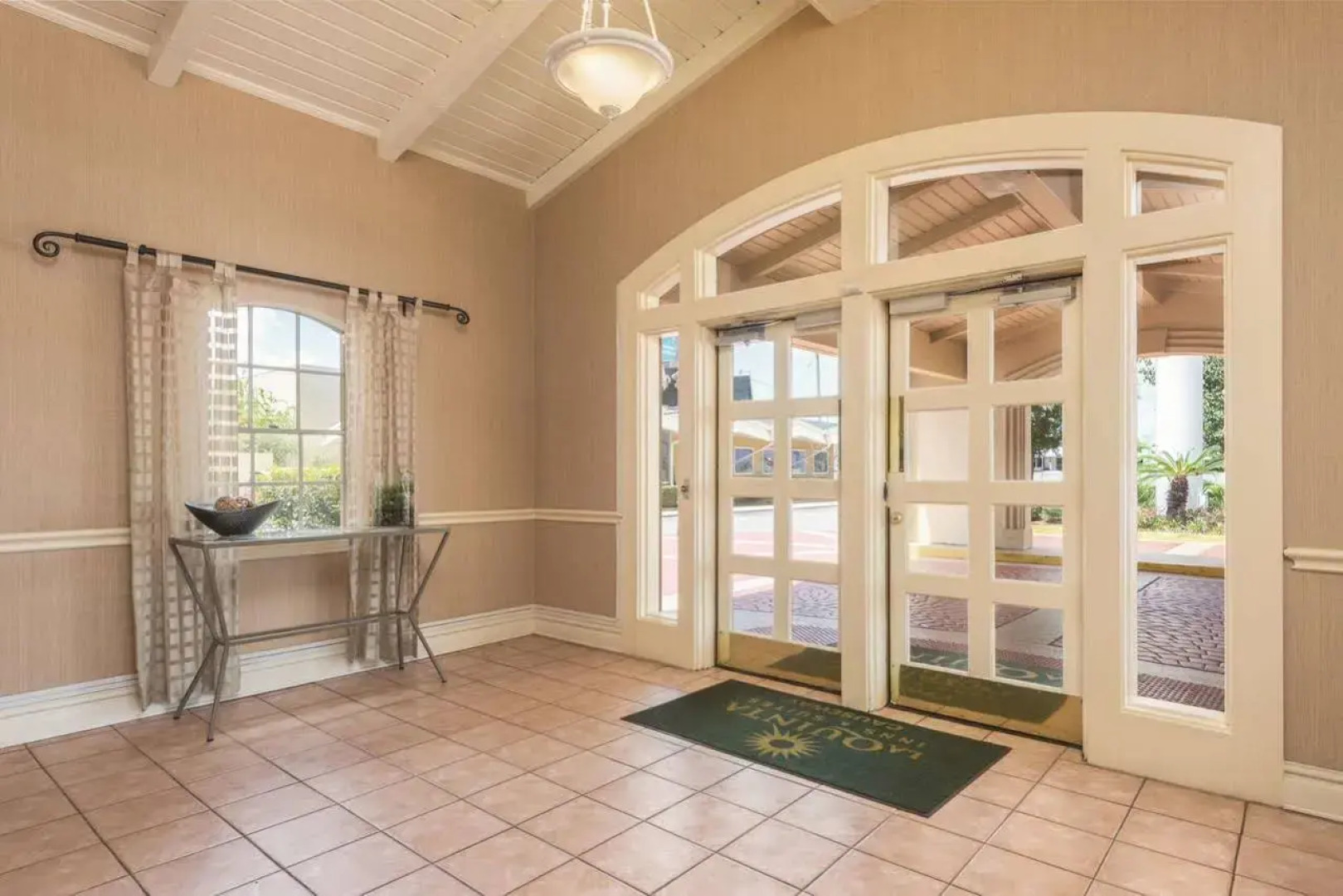 La Quinta Inn New Orleans Causeway