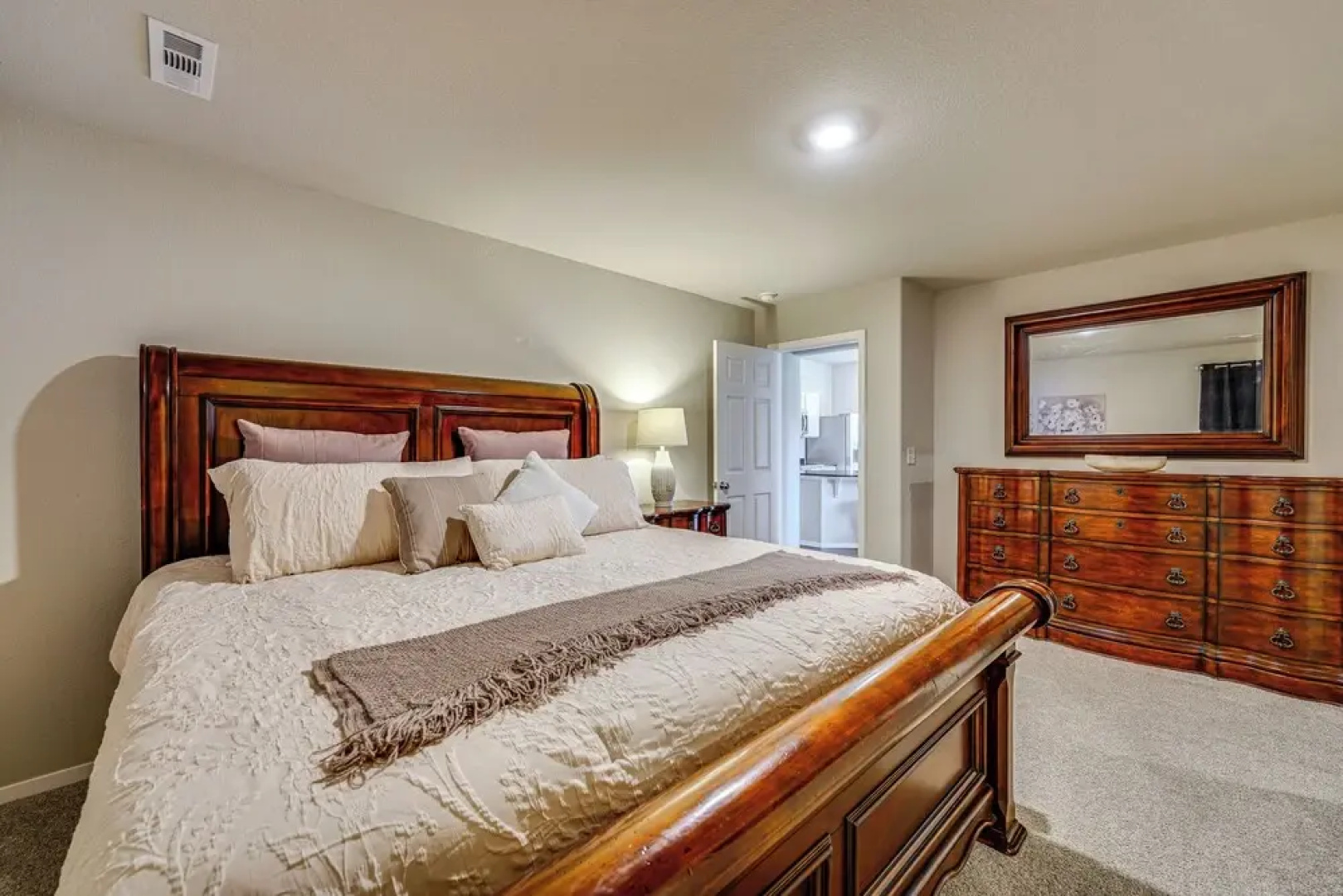 2 Mi to Dtwn: Siloam Springs Home w/ Fire Pit