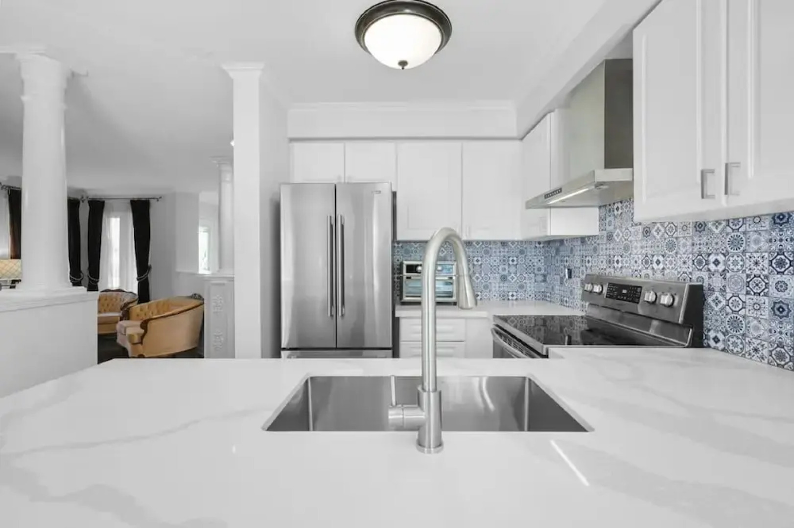 Newly Renovated 3BR in Whitby Family-friendly