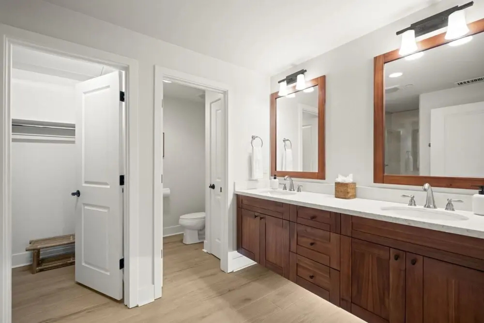 Pili Mai 5d 3 Bedroom Condo by RedAwning