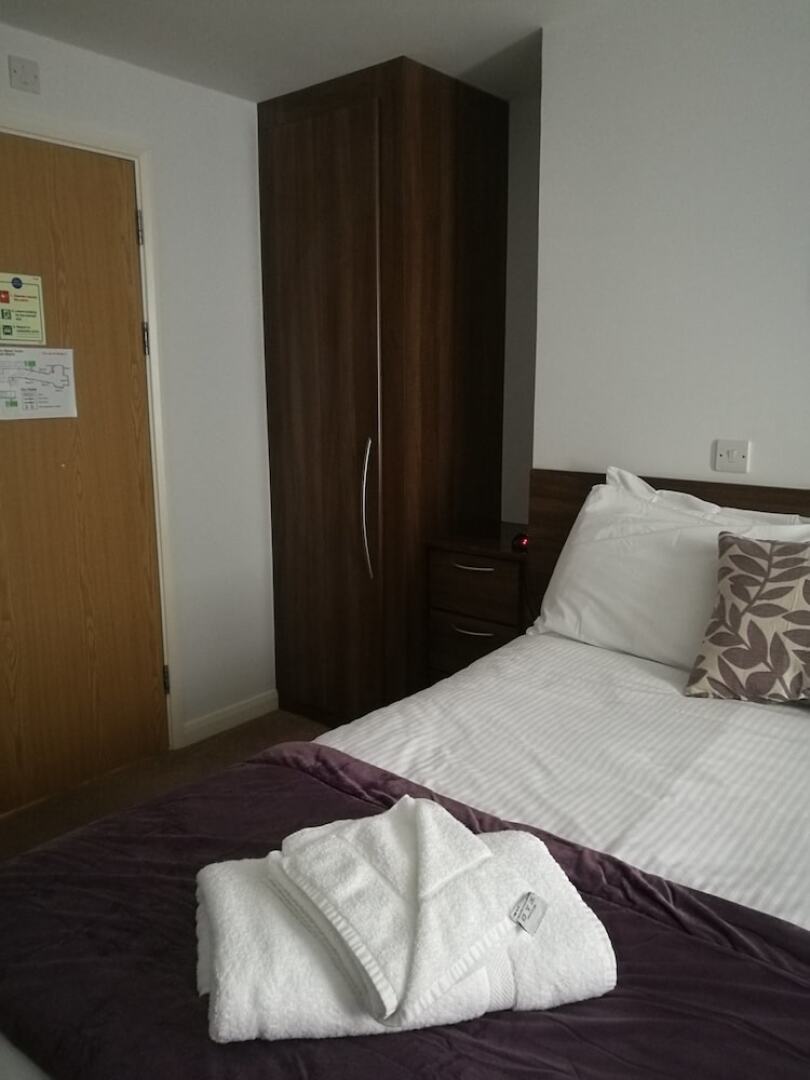 The Barley Sheaf Inn