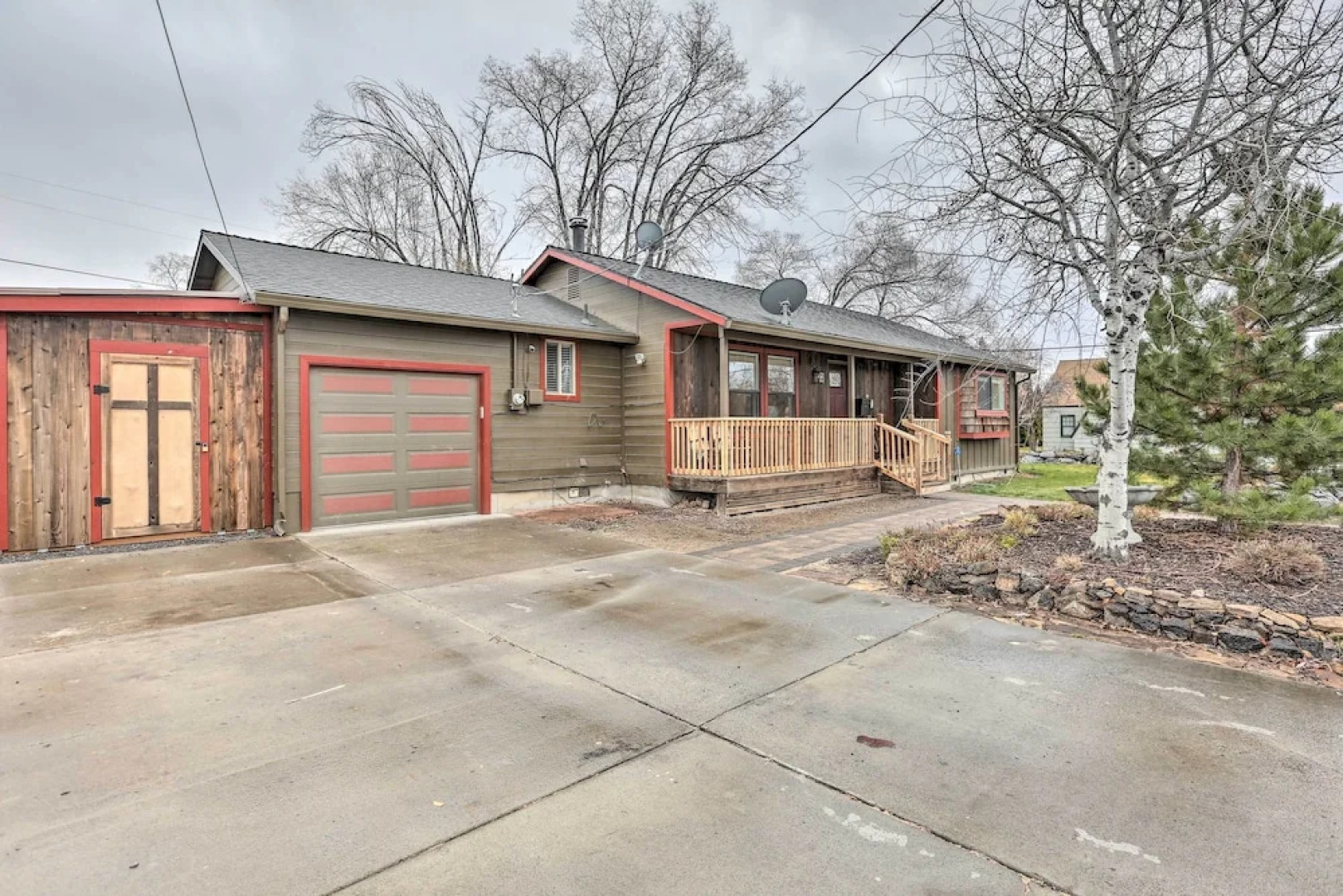 Family-friendly Redmond Getaway: Walk to Dtwn