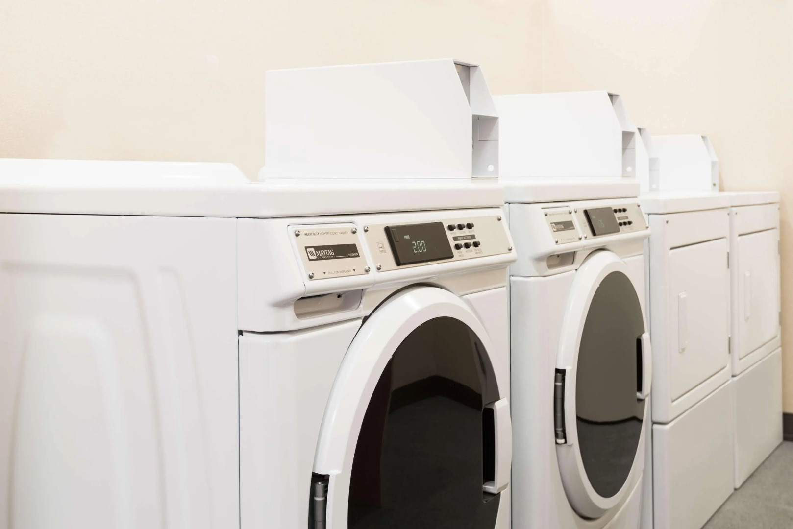 Home2 Suites by Hilton Buffalo Airport / Galleria Mall