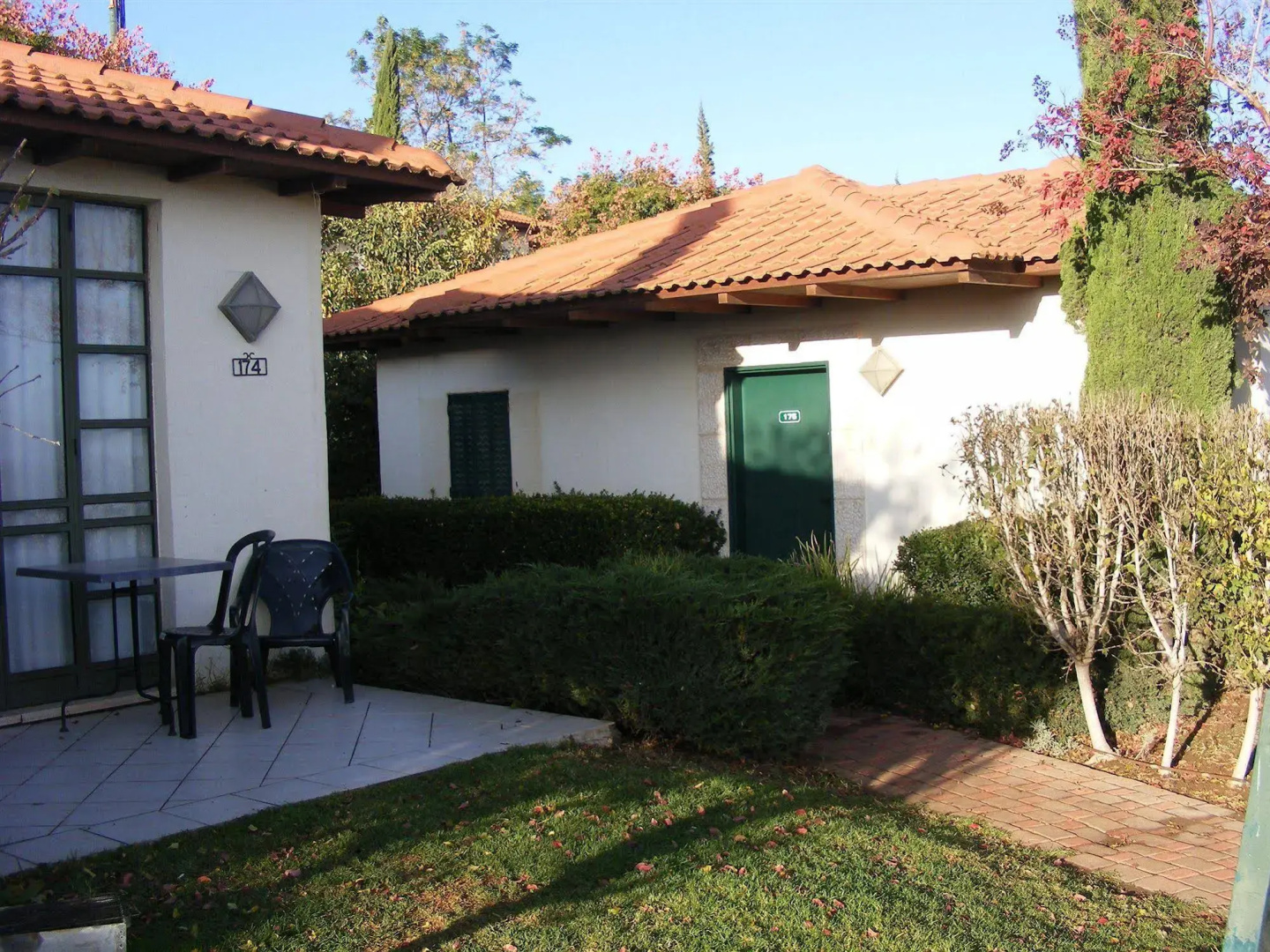 Shoresh Green Hills Family Suites Hotel