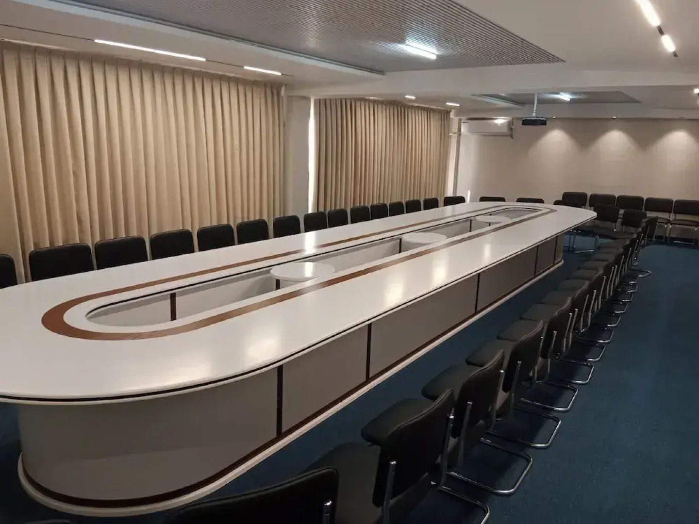 Ziyorat Luxury Hotel