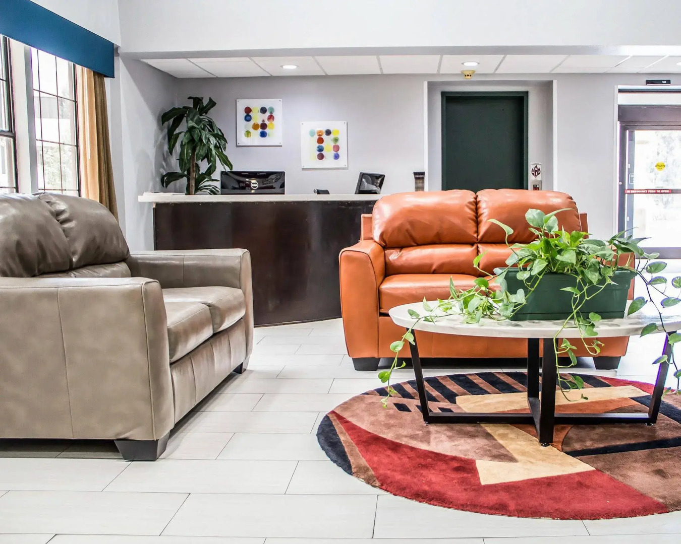 Quality Suites Tulsa I-44