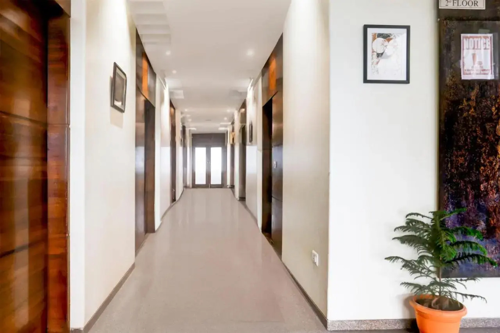 Townhouse 900 Hotel Surya Palace