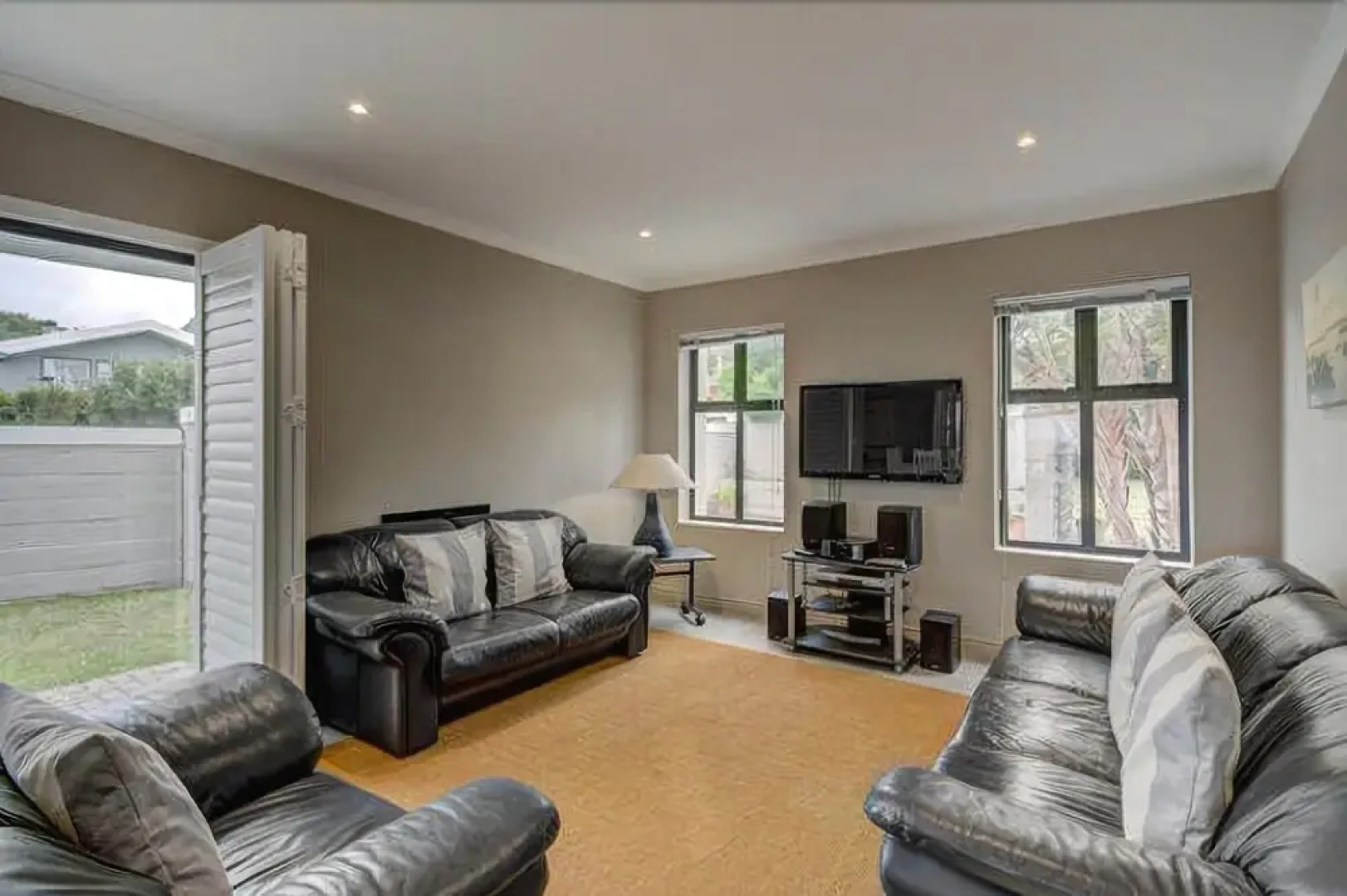 Uniquestay Onrus Holiday Home