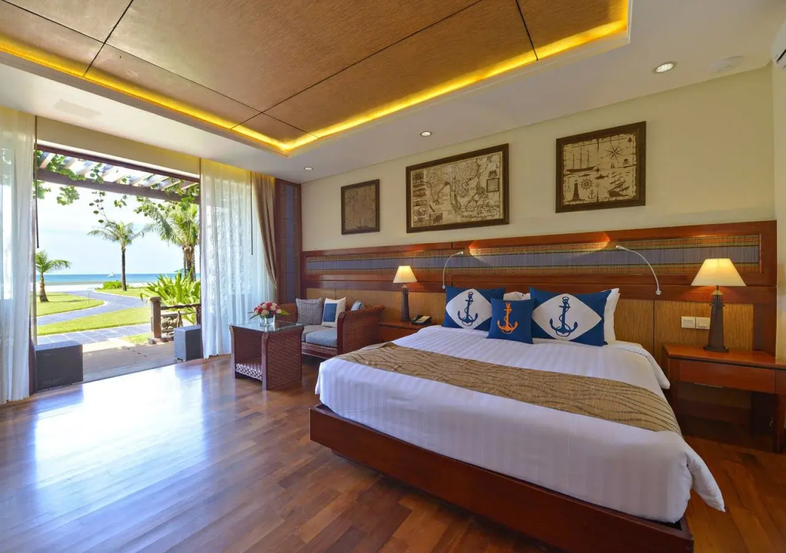 Ngwe Saung Yacht Club & Resort