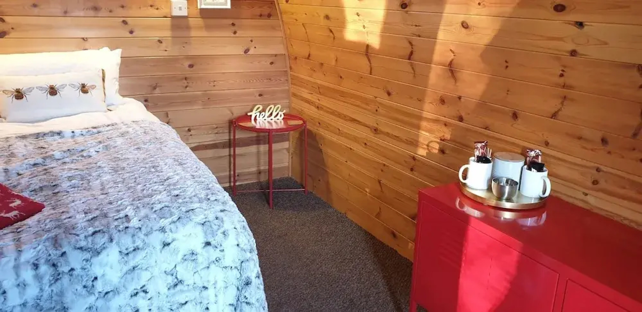 The Little Hide - Adult Only Camping Pods