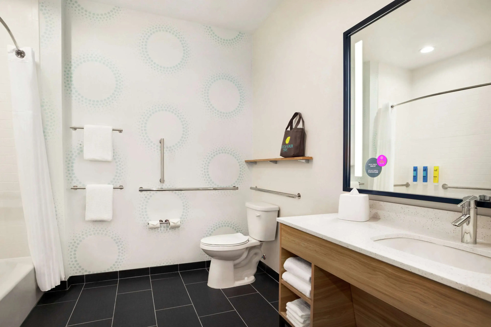 Tru by Hilton Longview