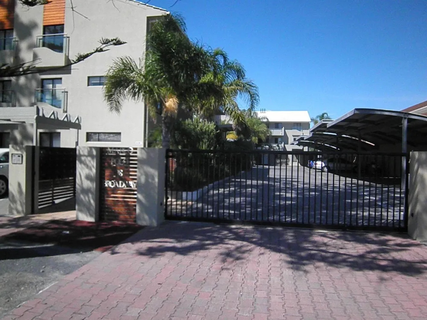 Marco Polo Apartments