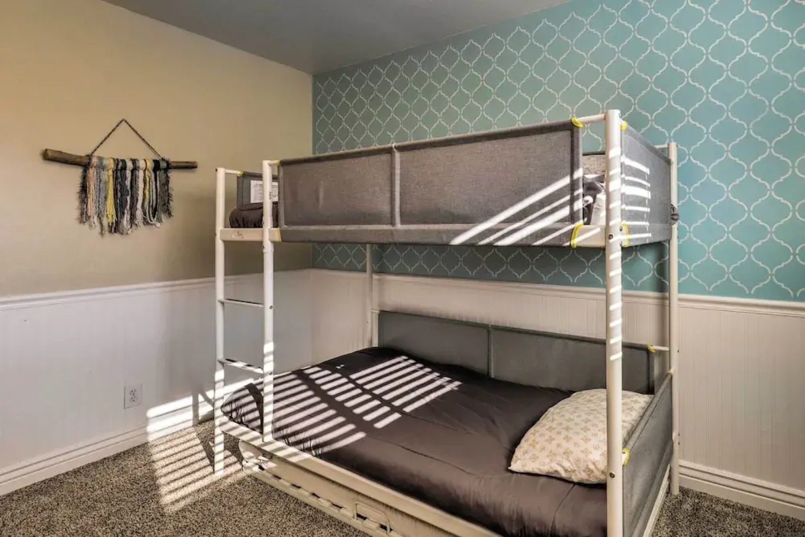 Family-friendly Orem Home Near UVU & Byu!