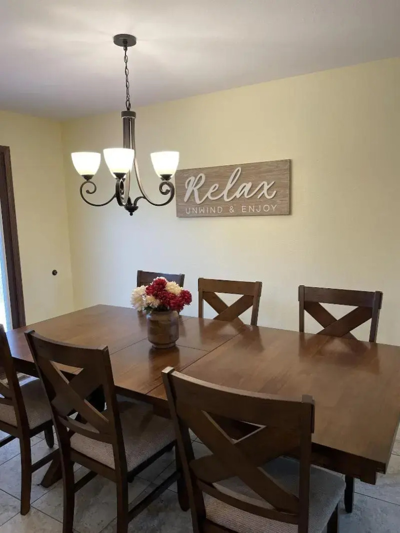 All Star Inn & Suites