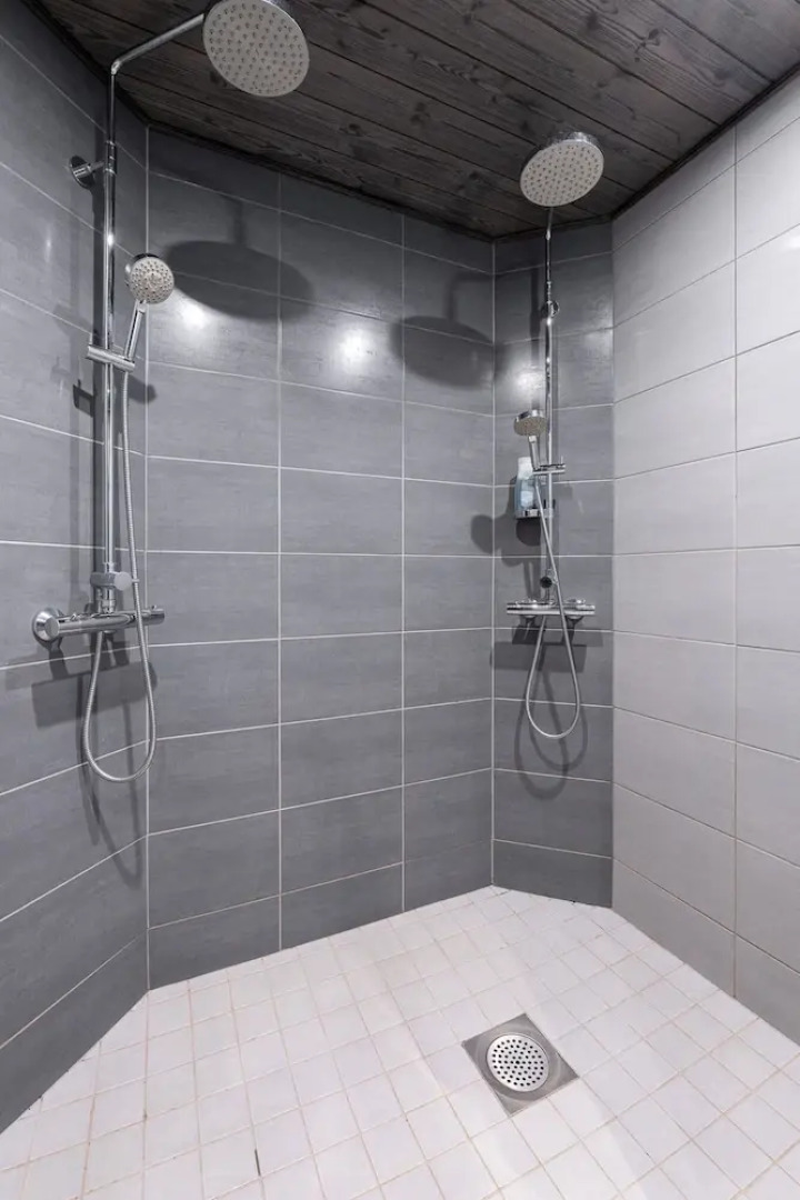 Peaceful 2BR Getaway Cabin at Riihivuori