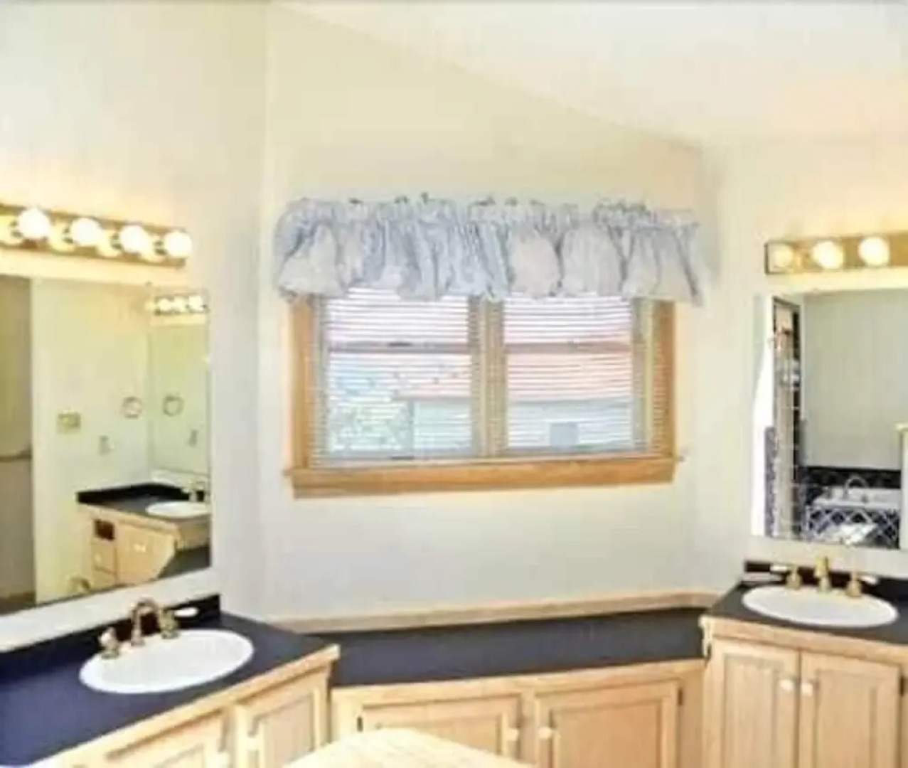 Morningside 4 Bedrooms 3 Bathrooms Home