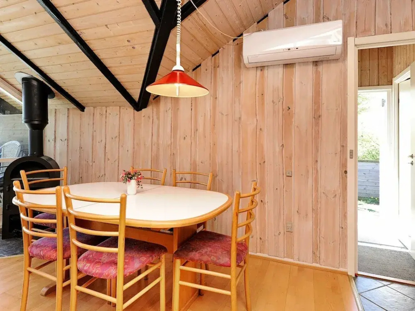 Balmy Holiday Home in Børkop near Restaurants