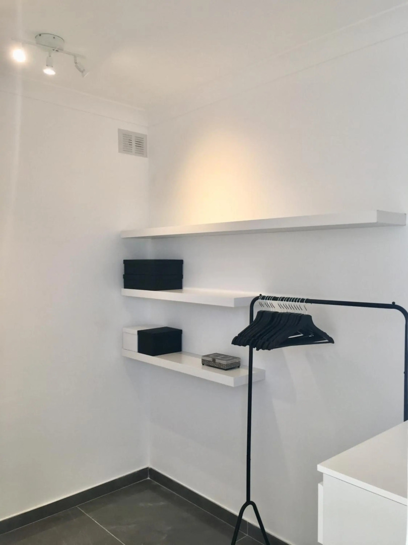 Deluxe Penthouse Charming Location Rooftop Views