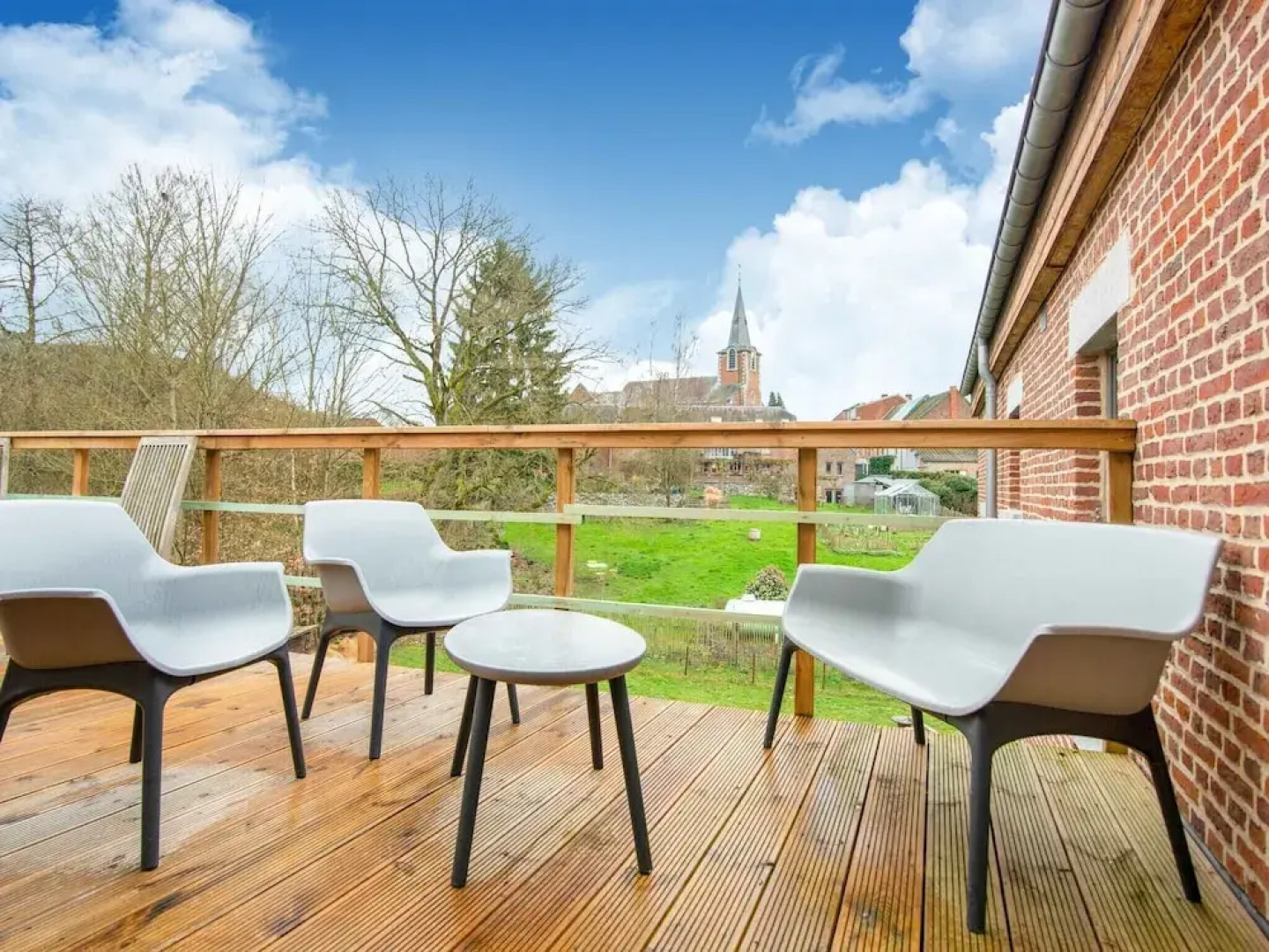 Elegant Apartment in Houyet with Terrace