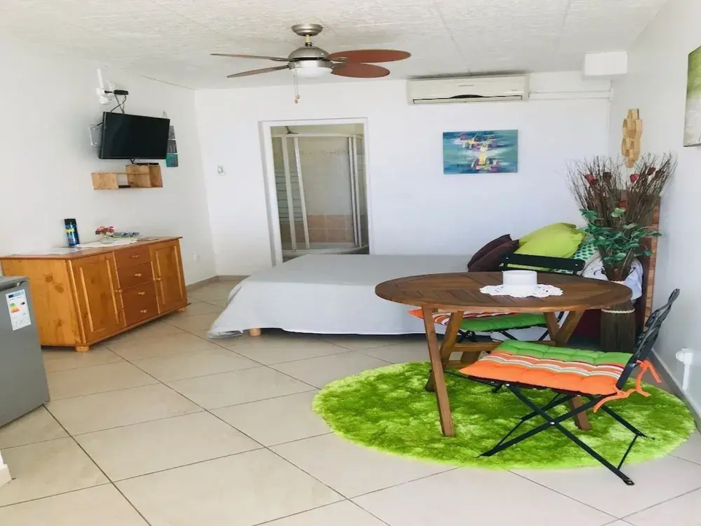 COLIBRI PAYS- Adults Only