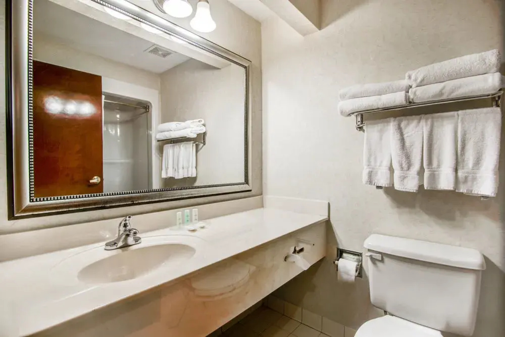 Comfort Suites Warner Robins