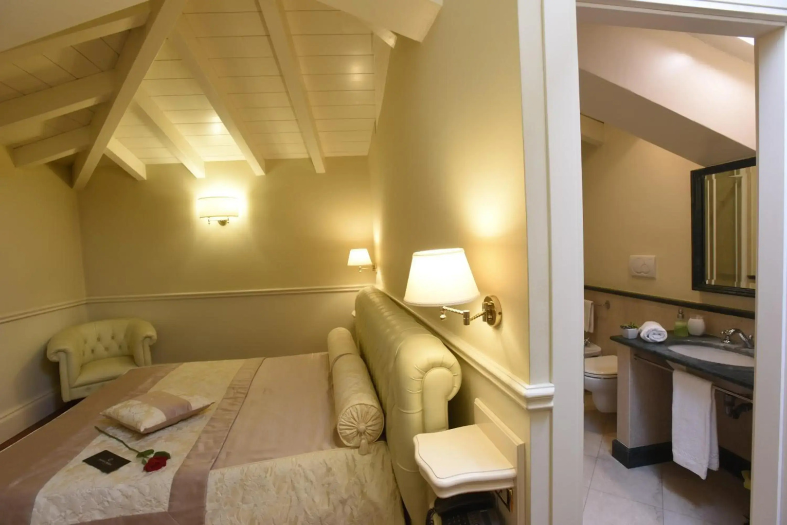 Suite Hotel Santa Chiara