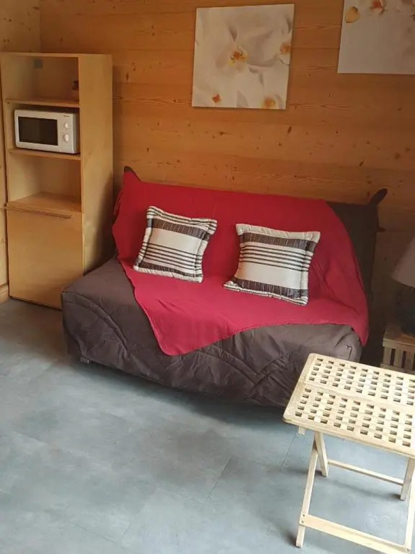 Chaleureux 2 pièces avec terrasse à Seez