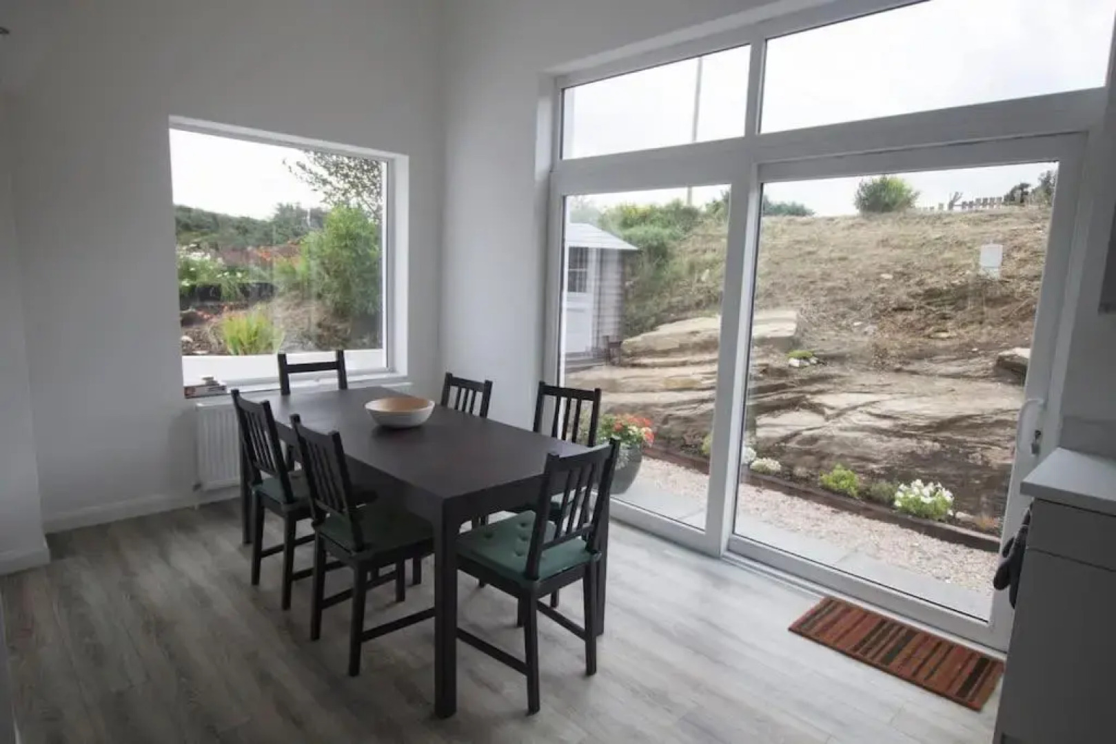 Cosy 3 bedroom seaside cottage