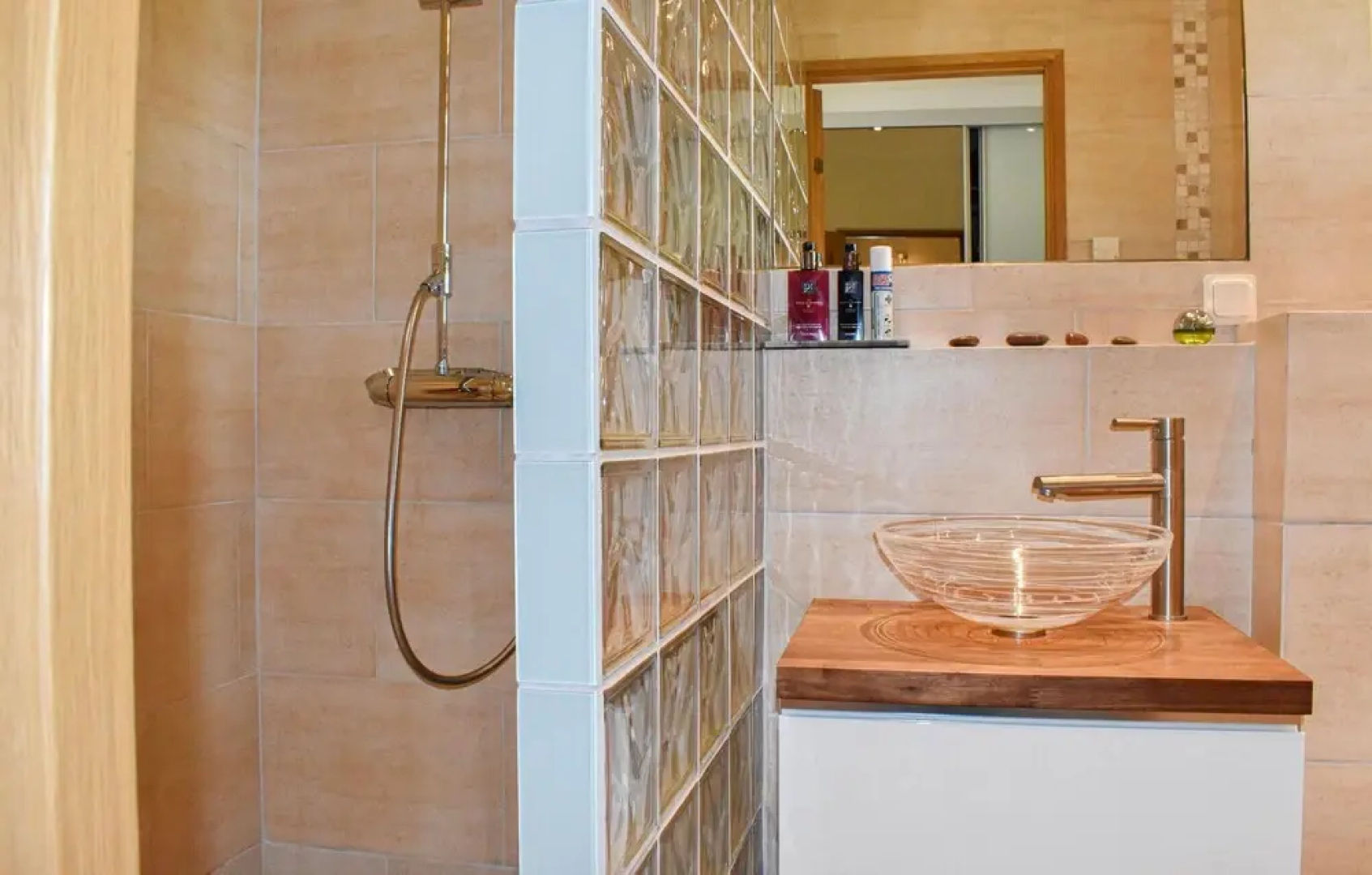 Beautiful Home in Veberöd With 3 Bedrooms and Wifi