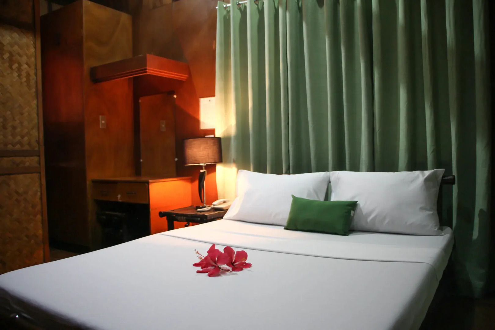 Dolores Tropicana Resort