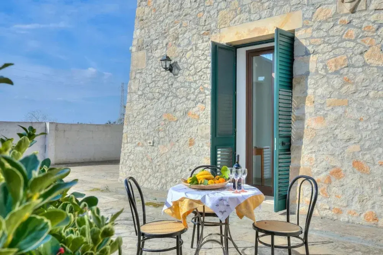 Villa Degli Dei With Garden and Pool