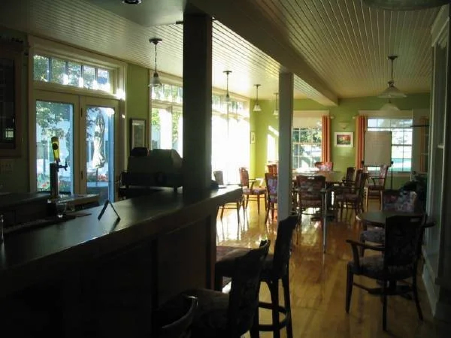 Shaw's Hotel & Cottages