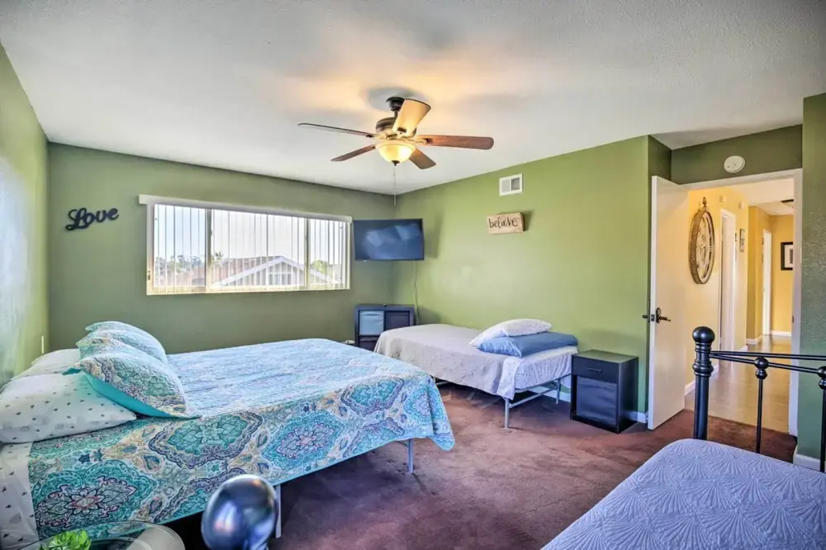 'breeze By the Pool' Chula Vista Home w/ Game Room