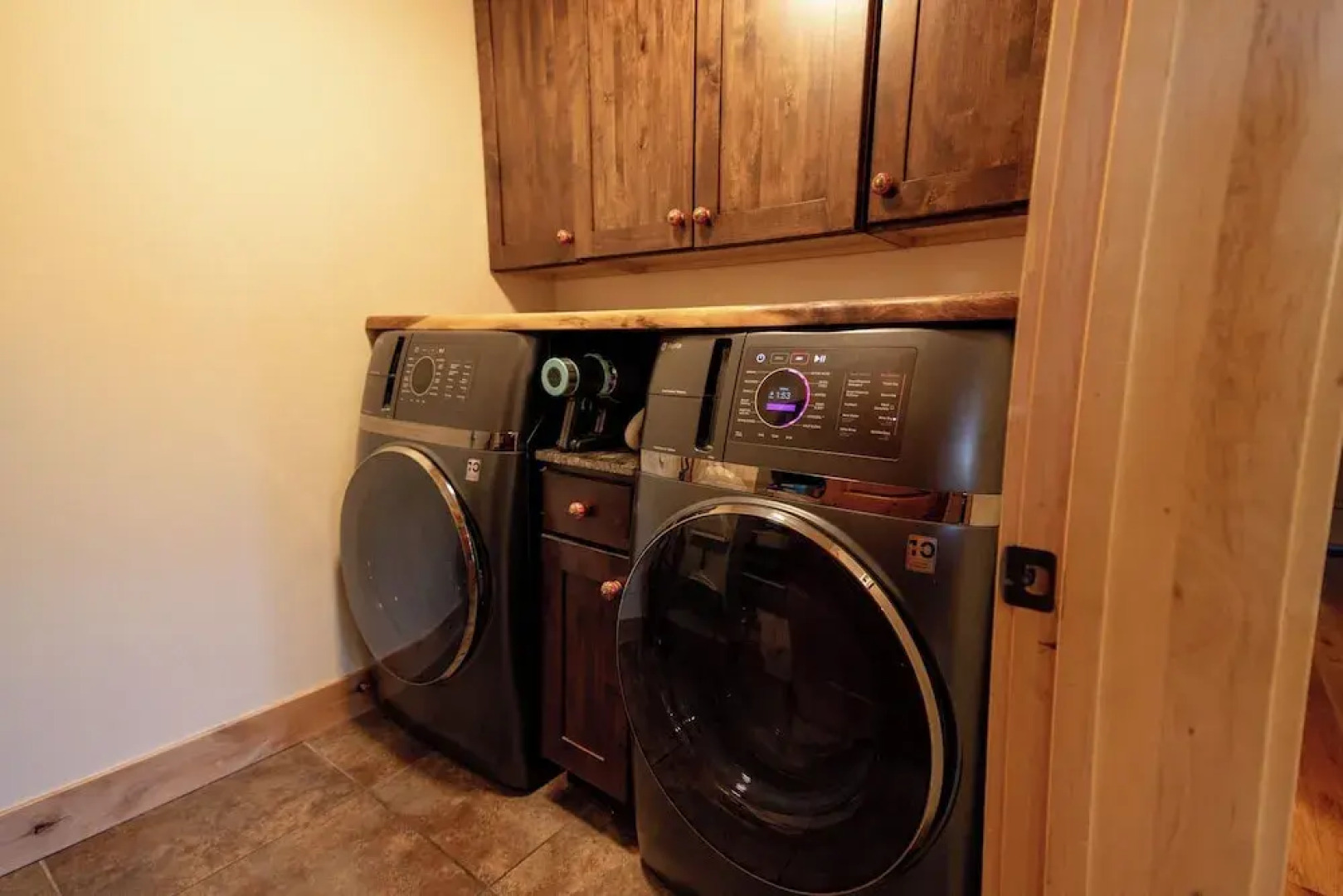 Engen Hus Bed and Breakfast