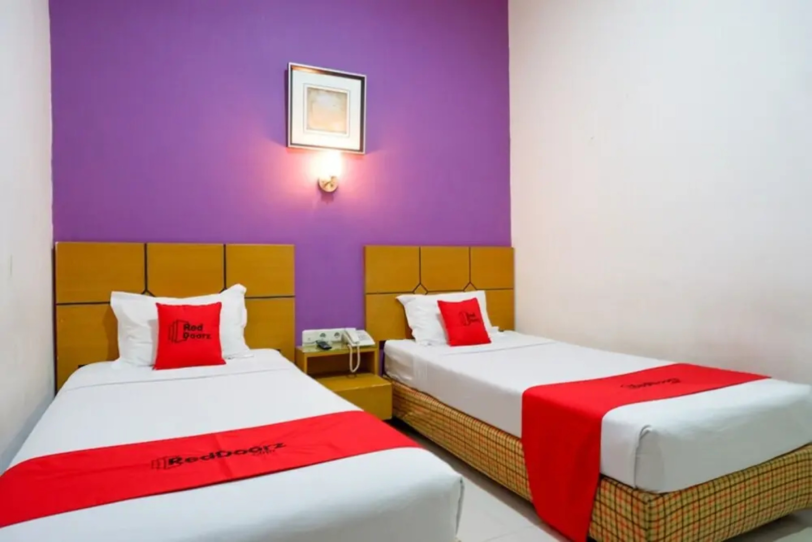 Hotel Bugis by RedDoorz