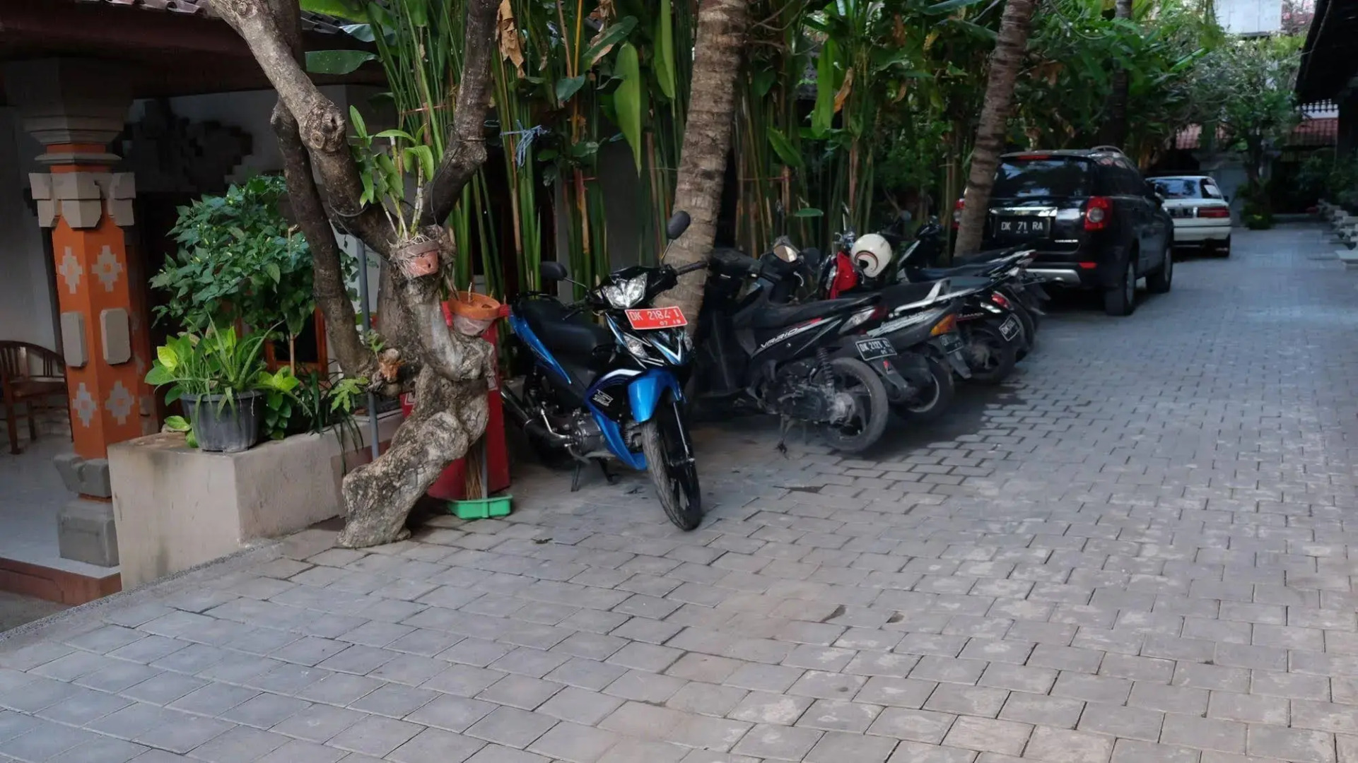 Palm Garden Kuta Hotel