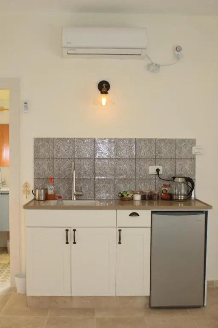 אבן על הנחל