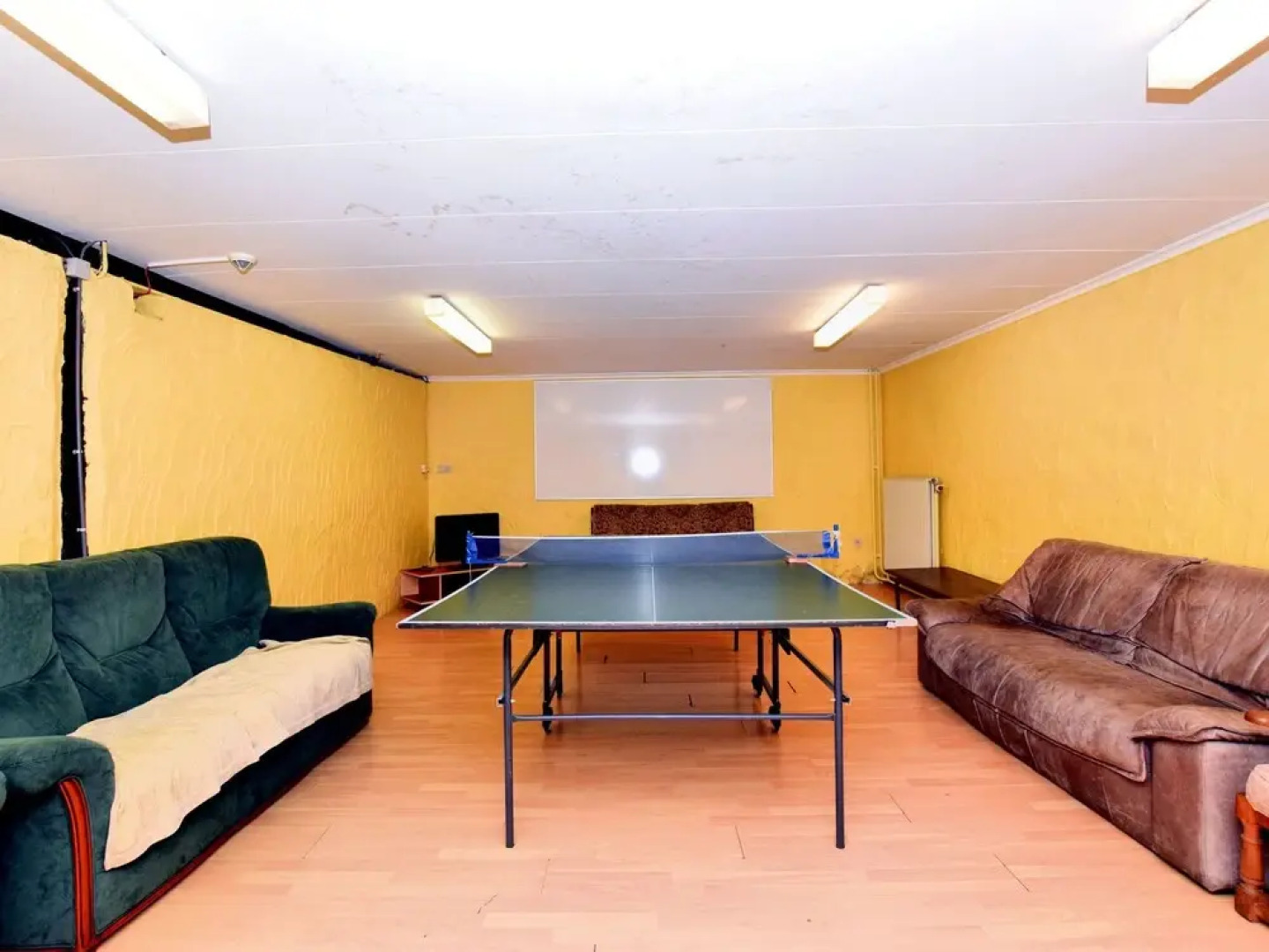 Cozy Holiday Home in Somme-Leuze with Private Swimming Pool