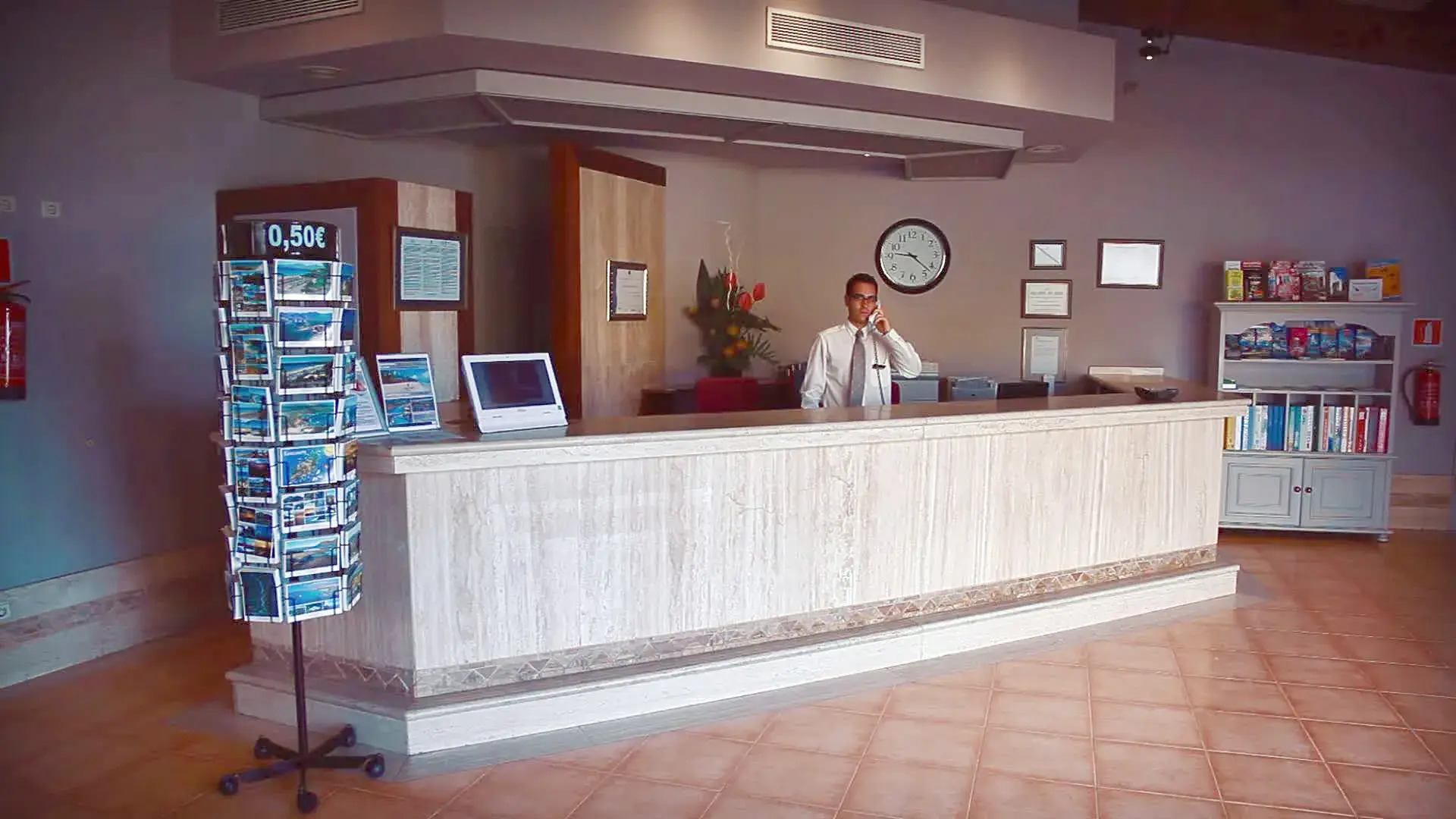 Plus Fariones Apartamentos