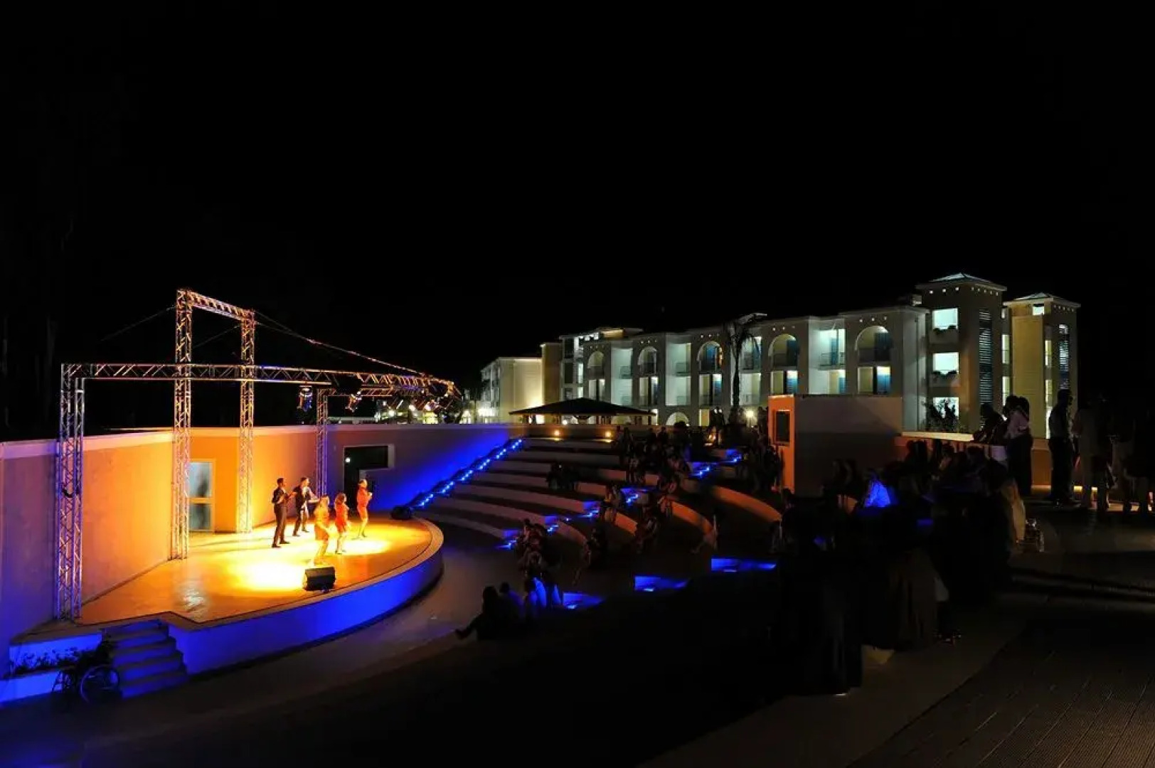 Toccacielo Hotel Village