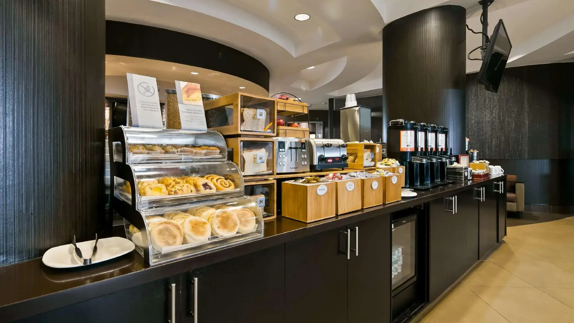 Best Western Premier Freeport Inn Calgary Airport