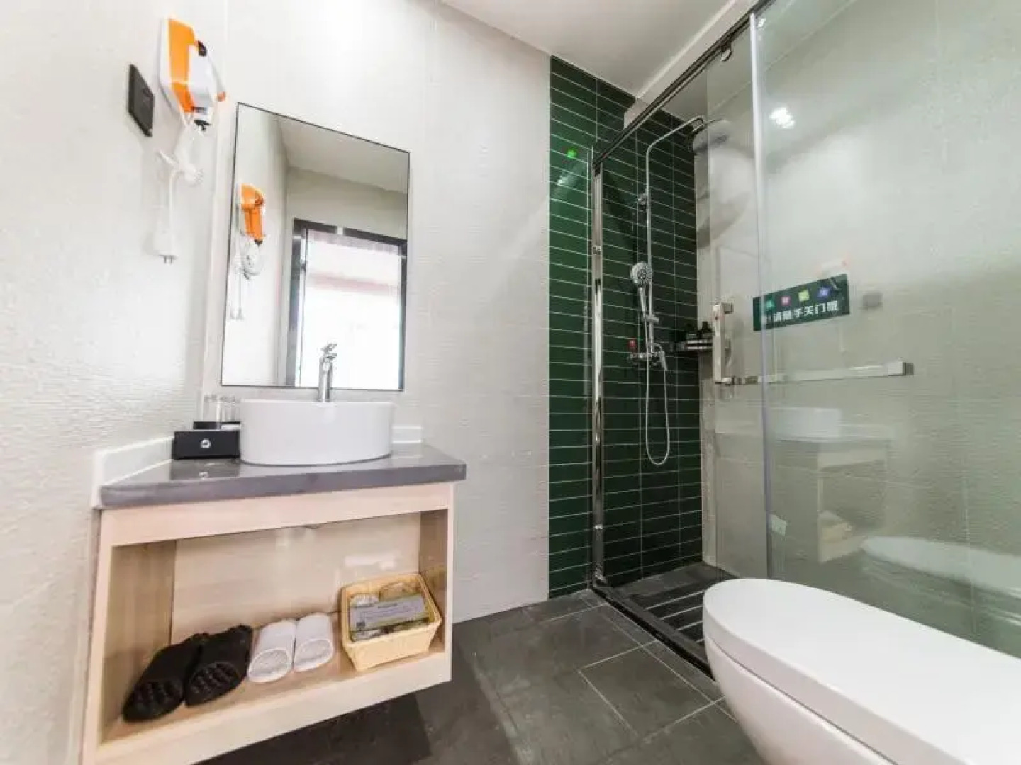 GreenTree Inn Express Neijiang Zizhong County China Railway City Center