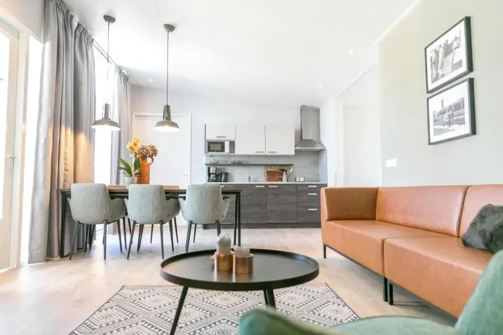 8p Luxe bungalow met serre