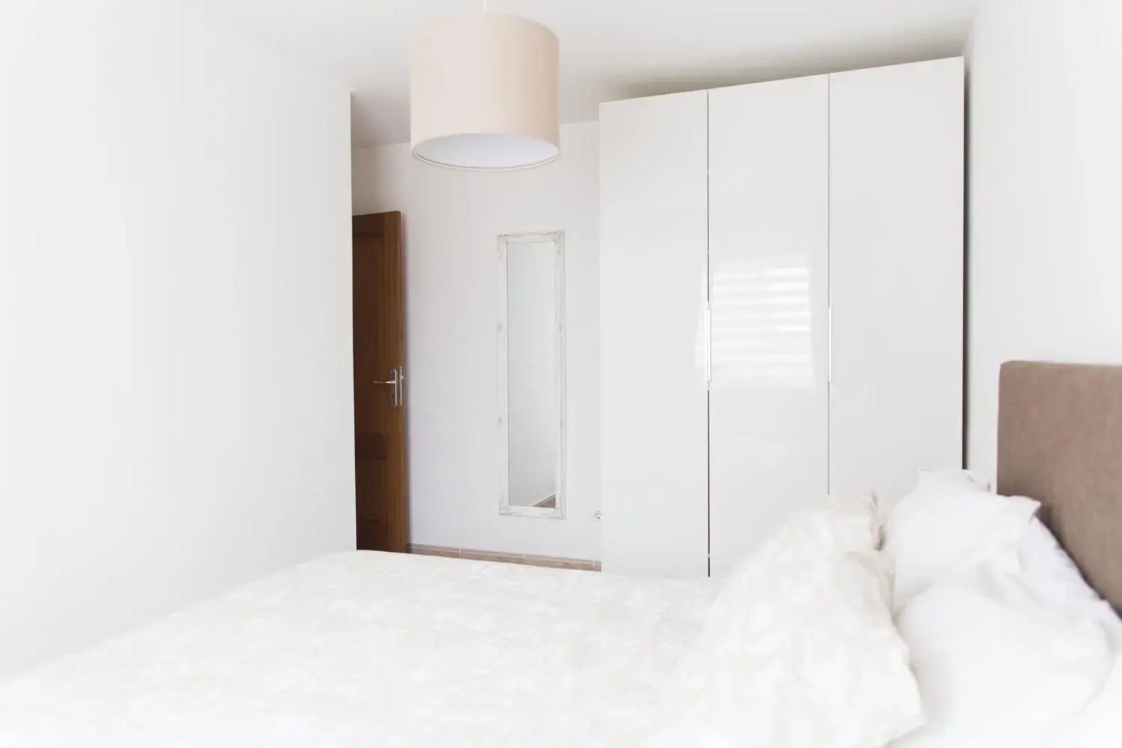 Lovely&Sunny Apartament Near Poris Beach