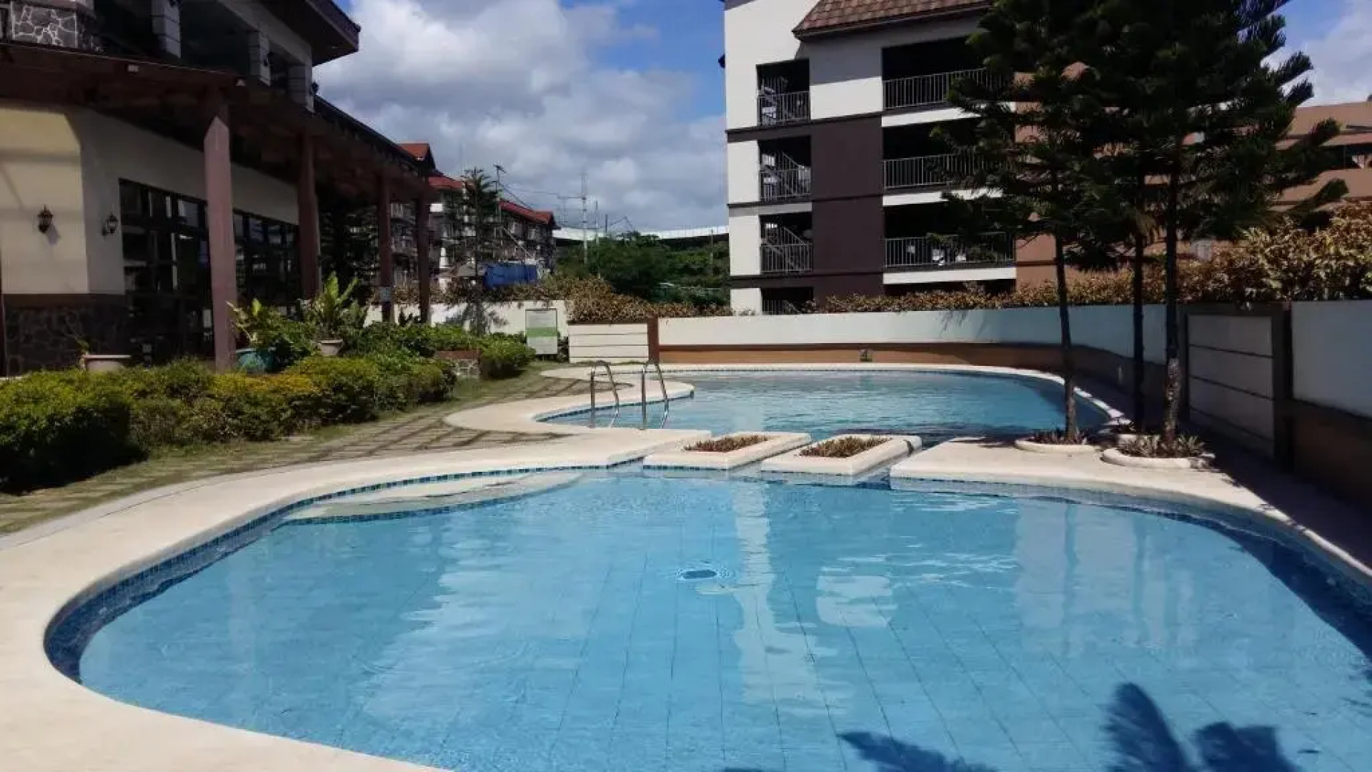 StayPlus Metro Manila Solano Hills Tropical Home Suite